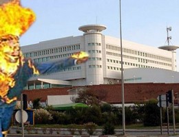 tunisie-television-alwataniya-sitin-manif-immolation