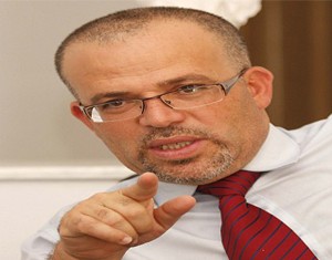 Tunisie, Martyrs, Samir Dilou: Cartes de transport gratuites