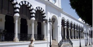 Tunisie – Pas d’augmentation des tarifs des vignettes et du timbre de voyages