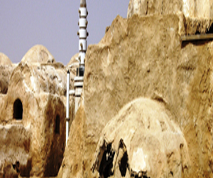 Le site Touristique “Star Wars” (ong jmal) endommagé par l’avancée des sables