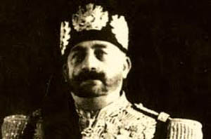 Tunisie : Avenue Moncef Bey à la Marsa