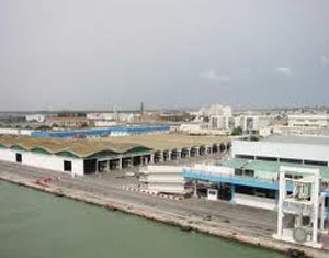 Le ministre du Transport au port de La Goulette