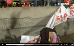 Match Tunisie – Algérie : La chute des supporters saoudiens