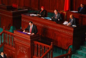 Laarayedh conscient des souffrances des tunisiens