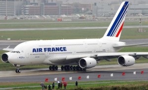 Un avion d’Air France atterrit en urgence au Kenya après une fausse alerte à la bombe
