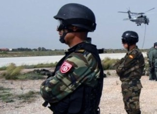 Kasserine – Mont Echâambi : L’armée nationale a hissé un drapeau géant de la Tunisie