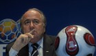 Coupe du monde de football 2022: Blatter veut le Mondial au Qatar en fin d’année 2022