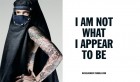 Une pub affichant une femme tatouée, nue et en burqua fait polémique