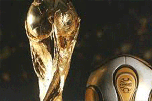 Une voiture du convoi transportant le trophée de la coupe du monde cause la mort d’une femme