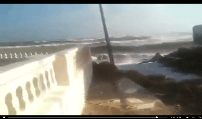 VIDEO : Les vagues géantes de Kélibia