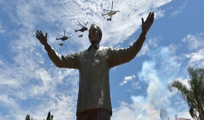 Une statue géante pour rendre hommage à Nelson Mandela