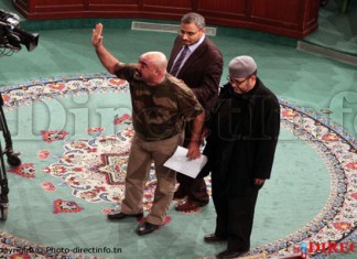 PHOTOS et VIDEO: Gassas en mode militaire contre l’article 6