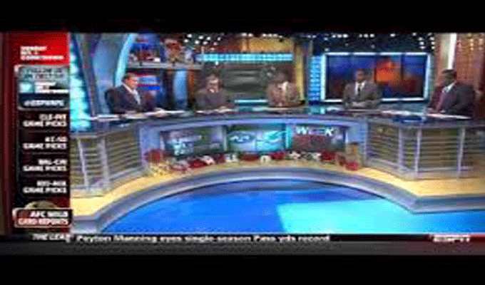 VIDEO: Un analyste  sportif s’endort en plein plateau de télévision !