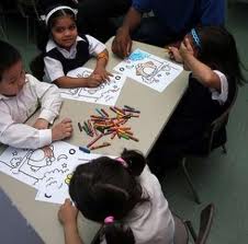 Bahreïn : Un baiser d’enfants fait scandale !