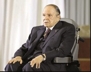 Le président Bouteflika en France pour des “contrôles médicaux”