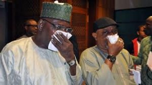 VIDÉO : Des gaz lacrymogènes tirés au Parlement nigérien