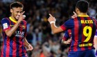 FC Barcelone: Dani Alves prolonge jusqu’en 2017
