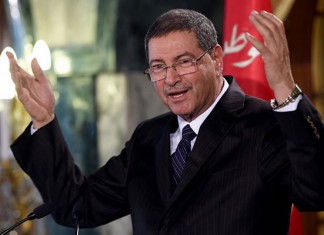 Habib Essid discute avec une délégation de l’UTICA de la situation socio-économique dans le pays