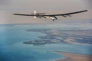VIDÉO : L’avion Solar Impulse 2 a décollé d’Abou Dhabi