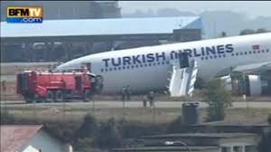 VIDEO : Sortie de piste d’un avion de la Turkish Airline au Népal