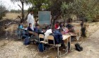 Kairouan: Il réunit ses élèves sous un olivier pour poursuivre son cours