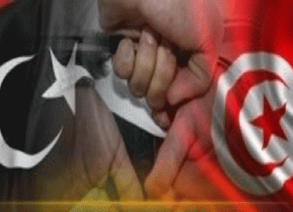 Cinq éléments soupçonnés de terrorisme remis par des parties libyennes aux forces tunisiennes