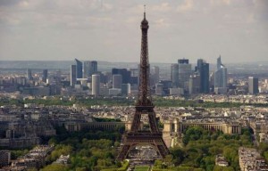 Paris officiellement candidate à l’organisation des JO-2024