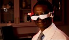 Un Nigérian crée des lunettes qui identifient les cellules cancéreuses