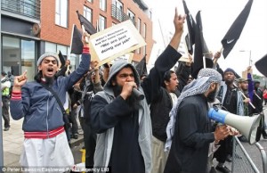 Grande-Bretagne: Une nouvelle loi contre l’extrémisme dans les écoles