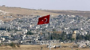 Les Etats-Unis exhortent à la Turquie de bombarder Daech au lieu des Kurdes