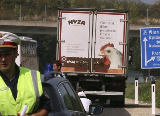 Autriche: Des dizaines de réfugiés retrouvés morts dans un camion
