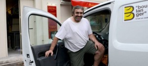 Un voleur rend la voiture avec un mot d’excuse et 20 euros pour l’essence !