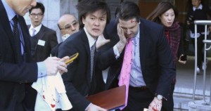 L’agresseur de l’ambassadeur américain à Séoul écope de 12 ans d’emprisonnement