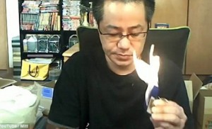 Un Japonais met le feu dans son appartement en direct sur Youtube (VIDÉO)