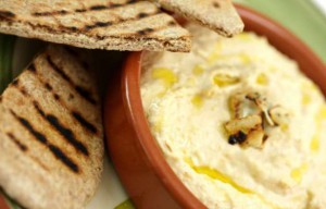 Un restaurant israélien réunit les arabes et les juifs autour d’un Houmous