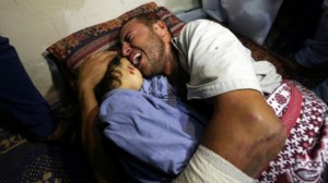Une Palestinienne enceinte et sa fillette tuées dans un raid israélien