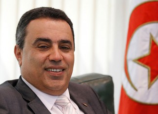 Mehdi Jomaa dépose son projet “Tunisie Alternatives”