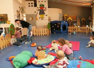 Tunisie: Bientôt un numéro vert pour dénoncer les abus dans les crèches et les jardins d’enfants