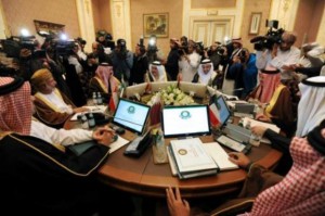 L’Arabie Saoudite tente d’unifier l’opposition syrienne