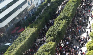 Echaâb, l’Alliance pour la Tunisie et le Courant populaire appellent à descendre dans la rue en soutien au chef de l’Etat