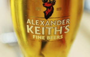 Une bière d’au moins 120 ans, encore buvable, retrouvée en mer !