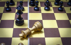 Jouer aux échecs est “haram” selon un mufti saoudien ! (VIDÉO)