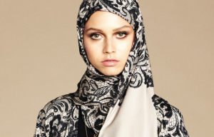 Dolce & Gabbana lance sa ligne de hijabs et abayas pour femmes voilées