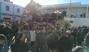 Sfax: Marche pacifique des jeunes de la délégation de Thyna