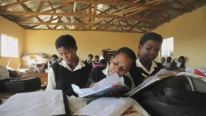 Afrique du Sud: Des bourses d’études pour filles vierges!