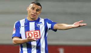 L’international tunisien Ben Hatira rejoint Eintracht Frankfurt