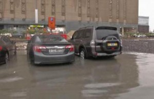 les Émirats arabes unis paralysés par des intempéries