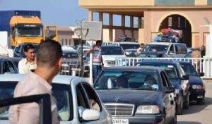Des Libyens empêchés d’entrer sur le sol tunisien, le MAE répond