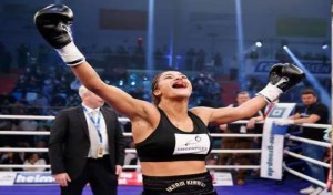 La Tunisienne Ikram Karouat remporte le titre “WBC International female Lightweight”