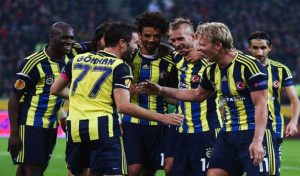 Turquie: Fenerbahçe gagne sur tapis vert après des violences dans un match à Trabzonspor